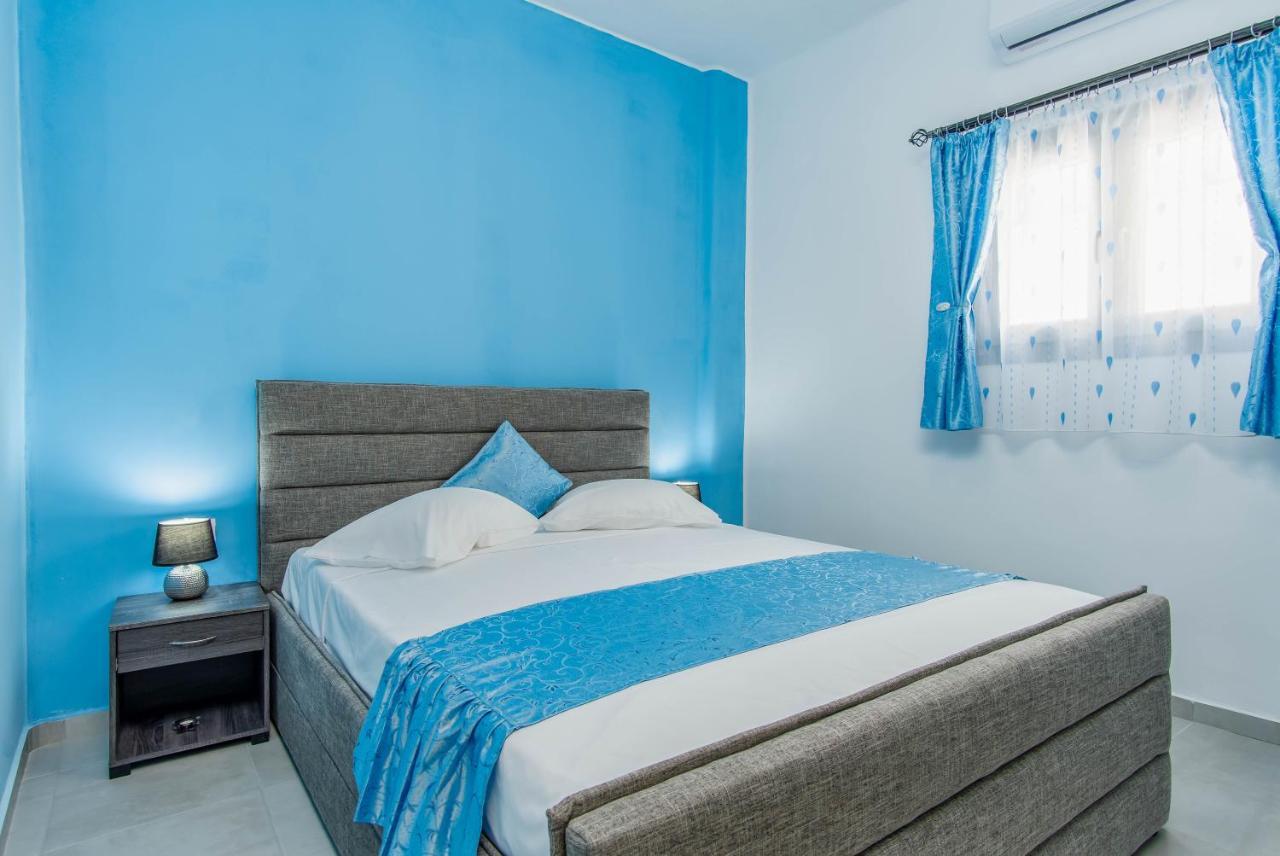 N Renieris Apartments Firostefani Luaran gambar
